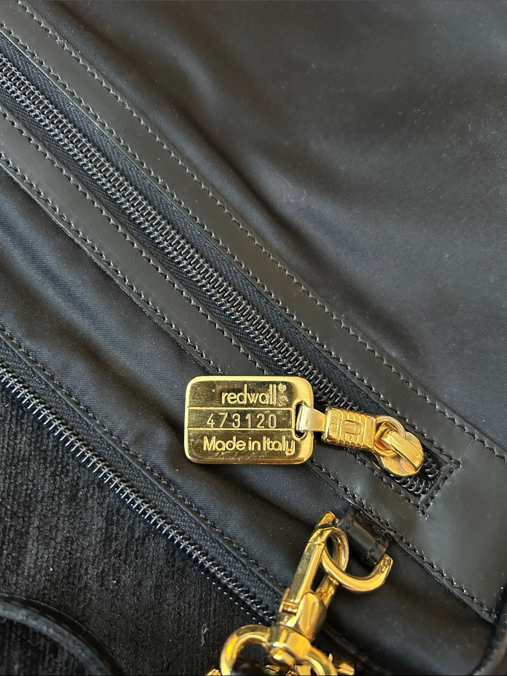 RARE Moschino Black Bag Peace love and smiley - Picture 3 of 7